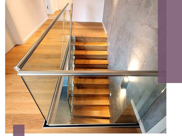 Перила для лестницы в доме — изготовление и монтаж в Гагарине