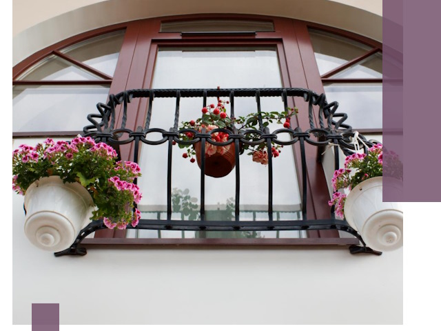 Изготовление и монтаж французских балконов в Гагарине