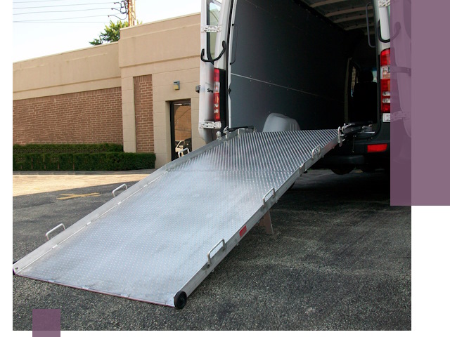 Мобильные пандусы в Гагарине — производство, монтаж и аренда