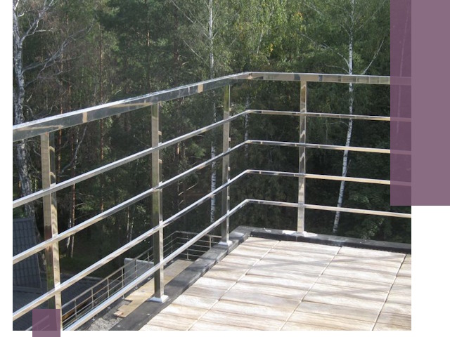 Парапеты из нержавеющей стали в Гагарине — изготовление и монтаж