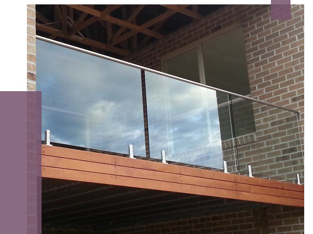 Стеклянные парапеты на крыше и террасе в Гагарине от 11705 руб. | ПРОЛЁТ-Ггр