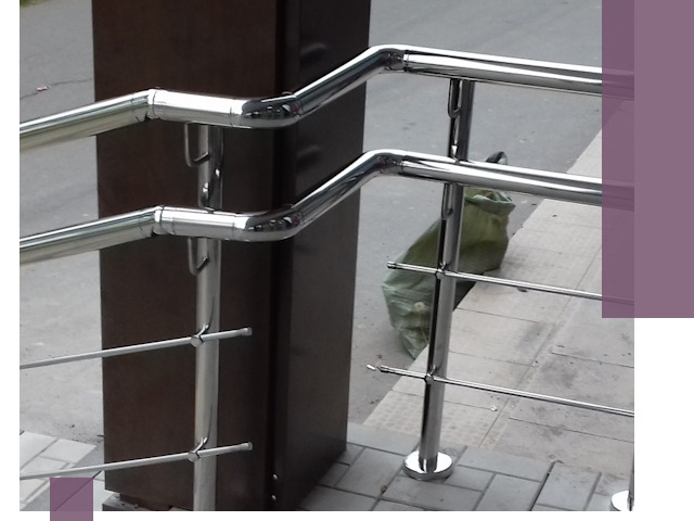 Монтаж поручней из нержавеющей стали в Гагарине качественно и быстро